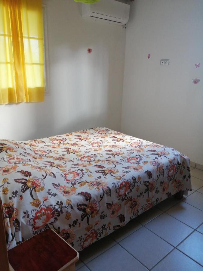 Villa Kaz A Ti Jo à Petit-Bourg Chambre photo